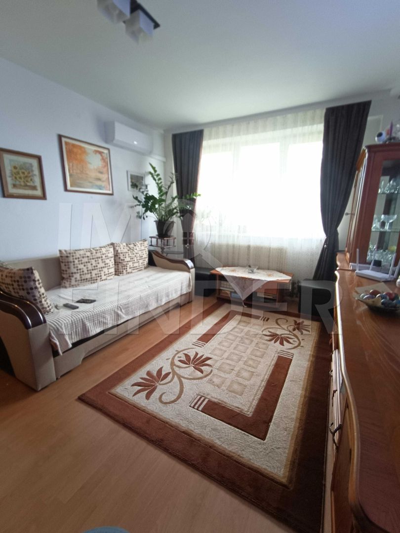 Apartament semidecomandat | 43 mp | Etaj 5 | Balcon închis | Mobilat complet - Poză 1