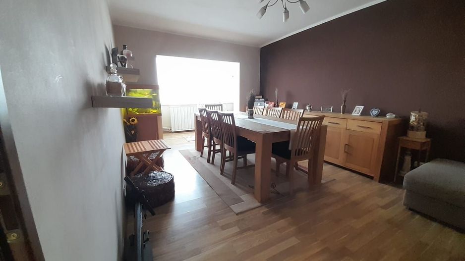 Apartament spatios cu patru camere zona -Bucovina - Poză 5