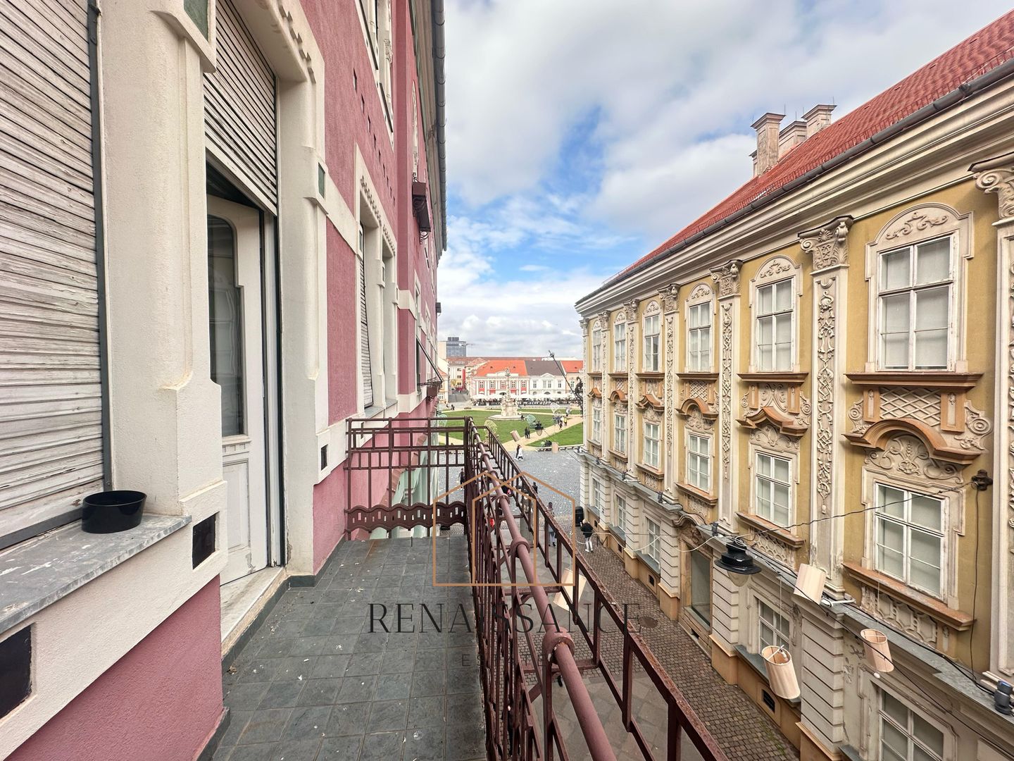 Piata Unirii 4 Camere | 180mp Etaj 2/3 | Palatul Bruck - renovat - Poză 9