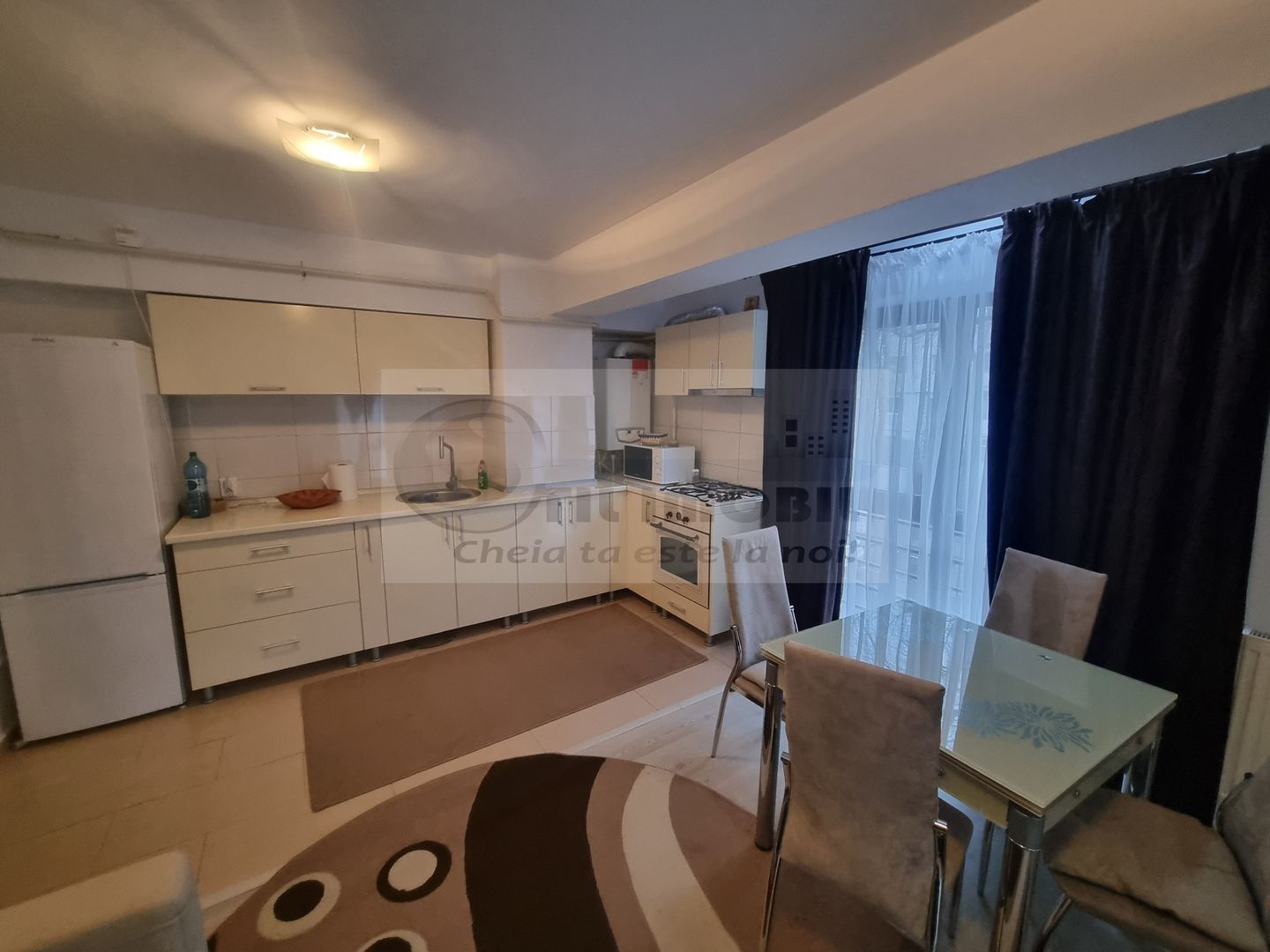 Apartament 2 camere, Nicolina – Etaj 1 , Bloc 2014 ! - Poză 8
