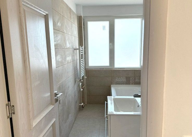 Apartament 3 camere Metrou – Tineretului – comision 0% - Poză 11