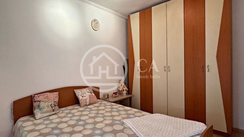 Apartament de vânzare cu 2 camere tip X în zona Rogerius, Oradea - Poză 3