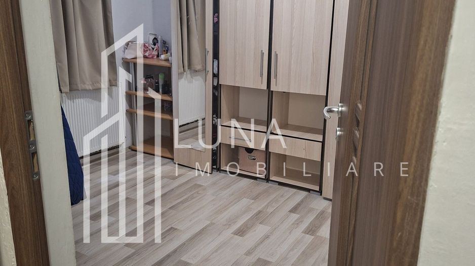 Vând apartament 3 camere - Poză 3