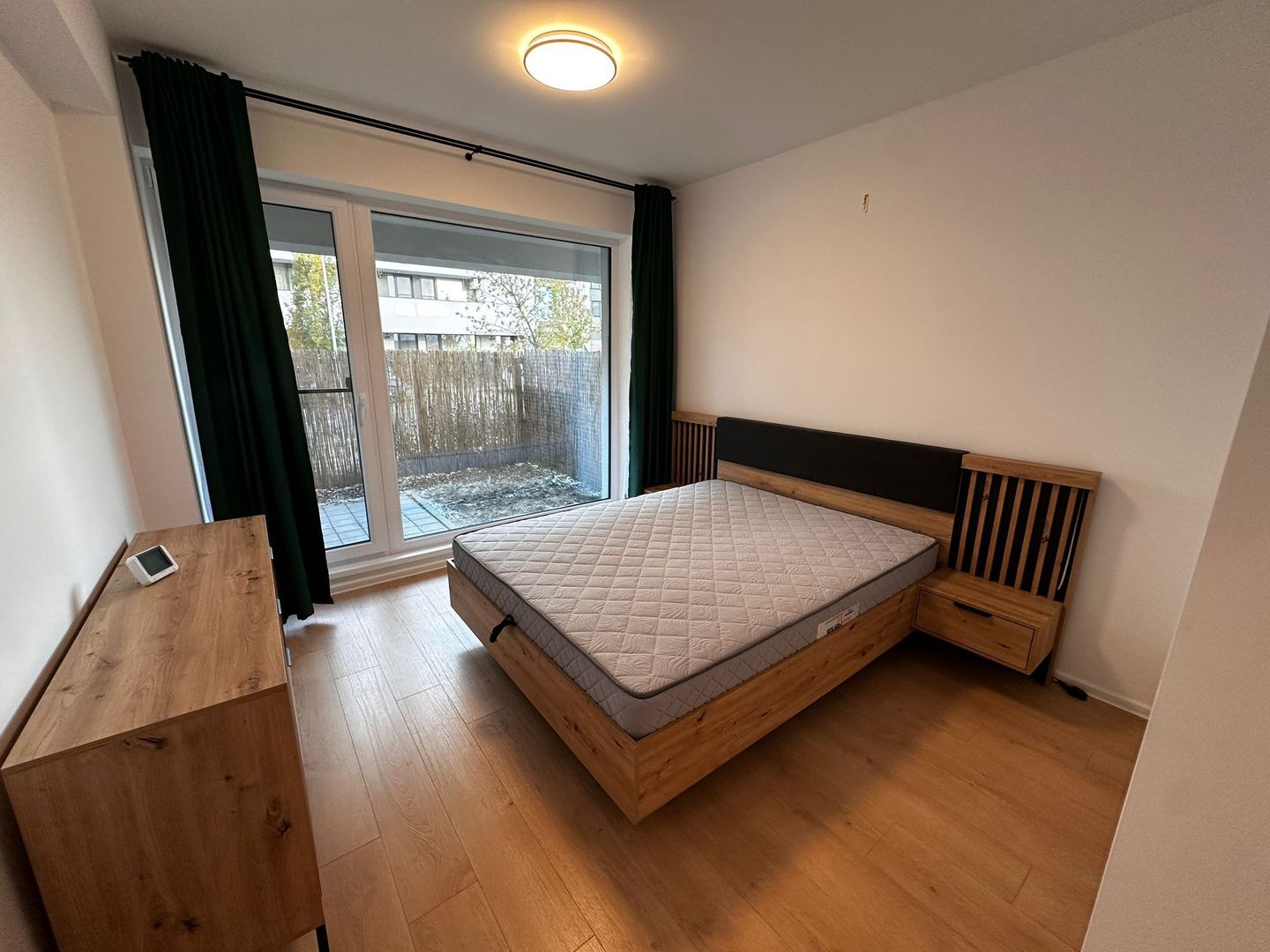 2 Camere Curte si Parcare Inclusa Atria Urban Resort Soseaua Chitilei - Poză 4