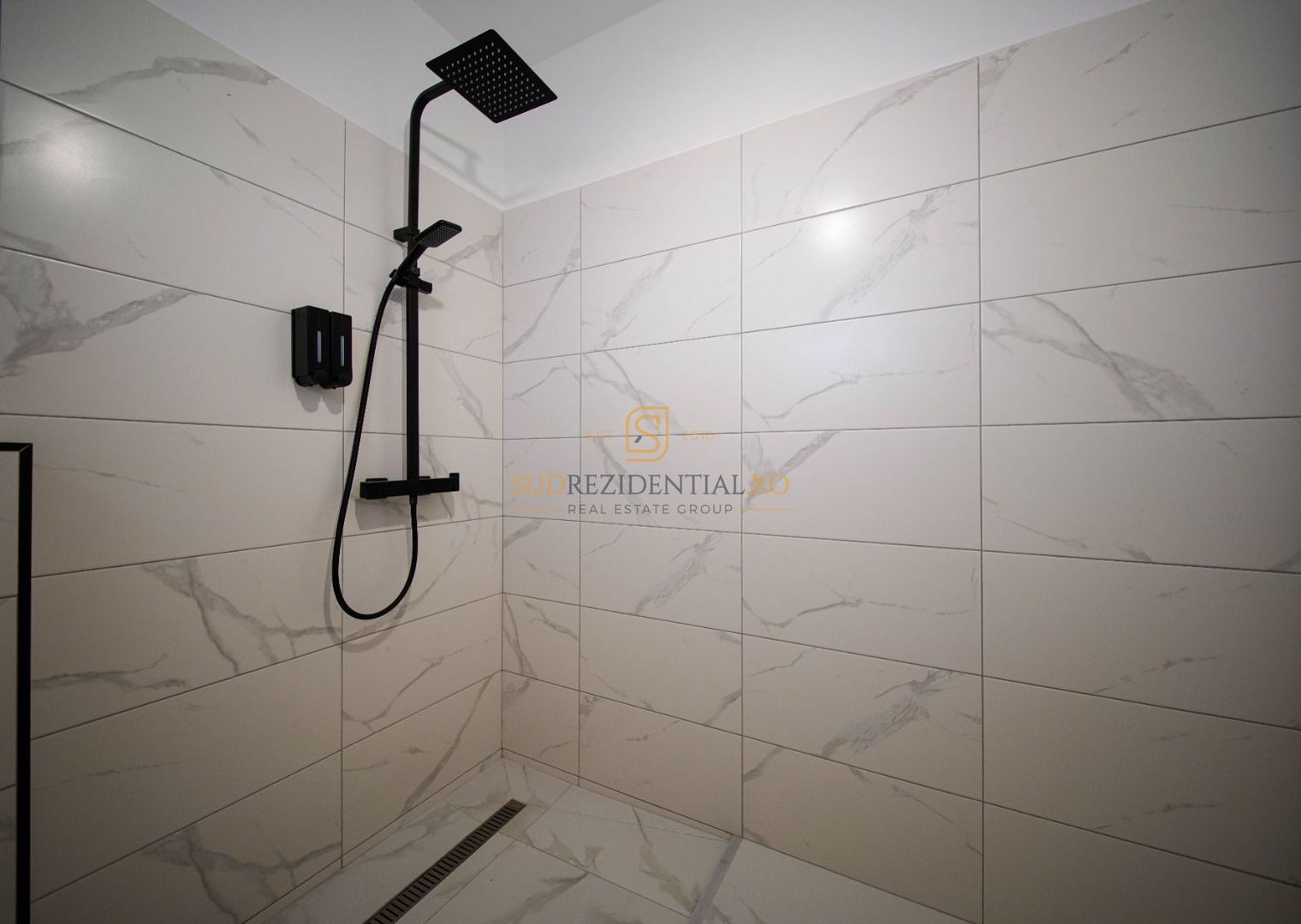 Vila individuala cu 4 camere, imobil premium, teren 362 mp, Ilfov - Poză 16