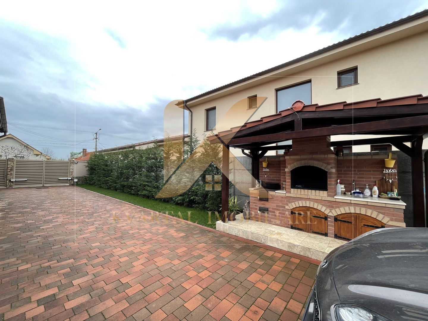 Casă la cheie cu teren de 1458 mp , Zona Aradul Nou . Negociabil - Poză 1