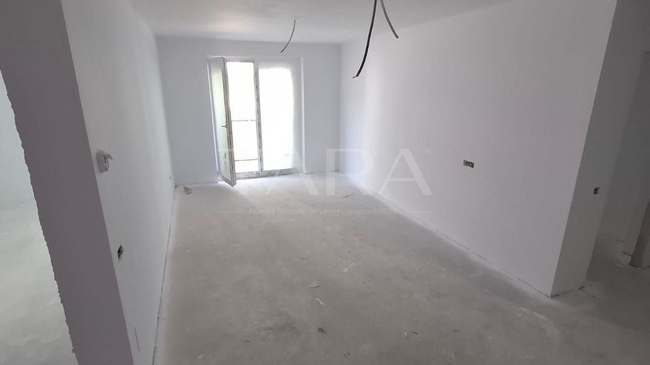 Apartament 2 camere + balcon 15 mp – zona Auchan - Poză 1