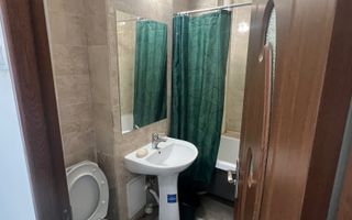 Ofer spre închiriere apartament Tătărași, la bulevard, utilat complet - Poză 5