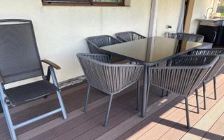 Duplex deosebit cu grădină, terasă amenajată și vedere spre natură. - Poză 2