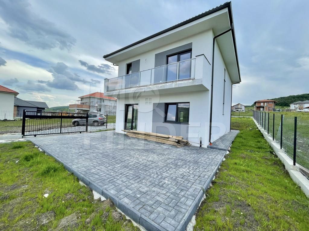 Vânzare casa individuală, Chinteni, 500 mp teren - Poză 1