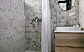 Casă P+E modernă, complet utilată – Brașov, zonă rezidențială liniștită - Poză 18