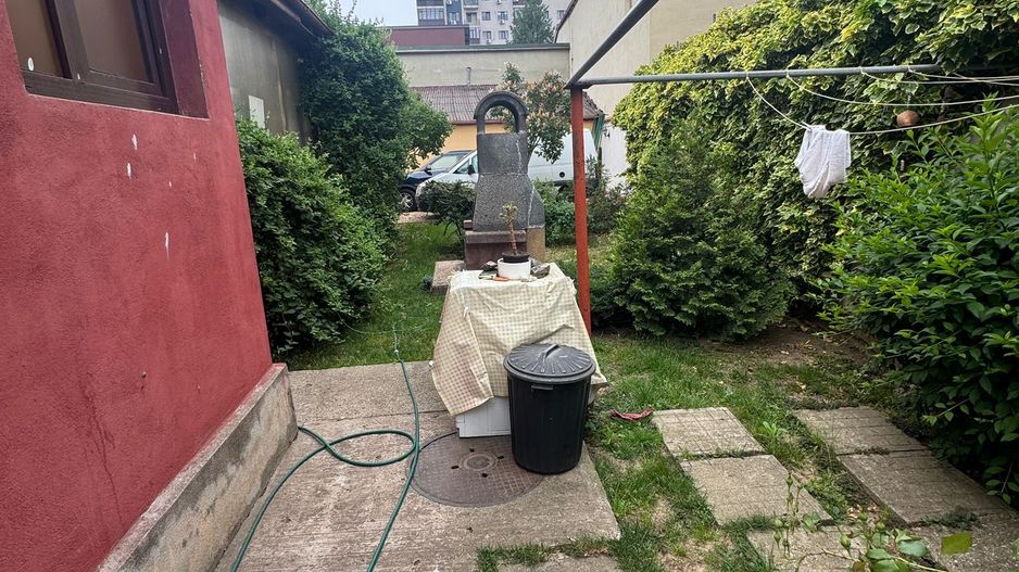 Casa de închiriat 7 camere Sector 4, ideal pentru clinica, gradinita - Poză 16