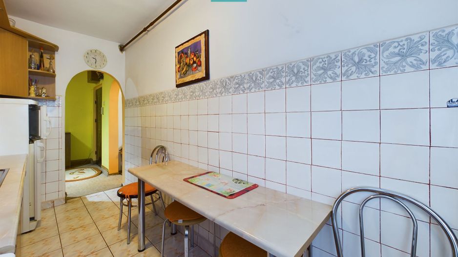 Apartament cu 3 camere pe Aleea Tomis - Poză 7