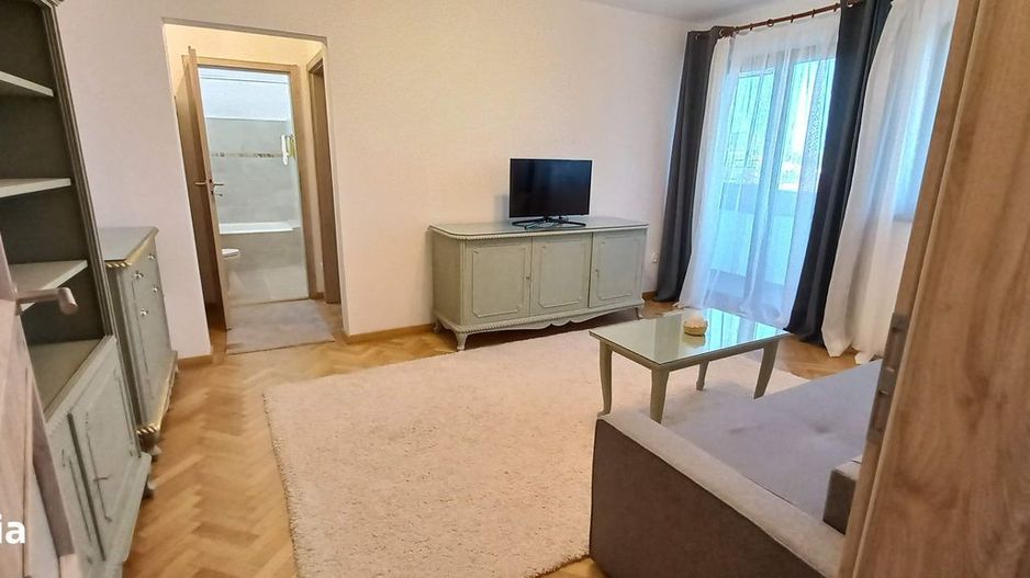 APARTAMENT MODERN, 2 CAMERE, PIATA VICTORIEI - Poză 1