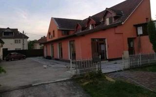 De vanzare casa 330 mp - Poză 6