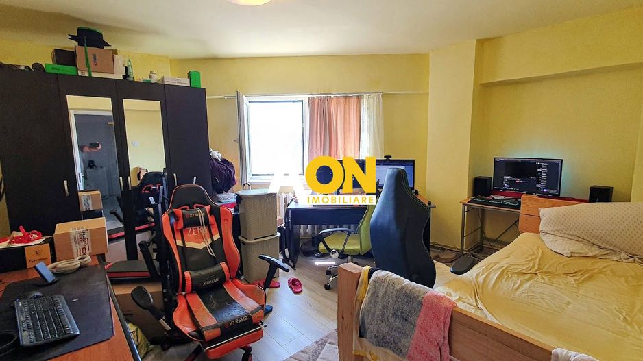 Apartament 2 camere, 49 mp utili, etaj intermediar, Cetate - Poză 1