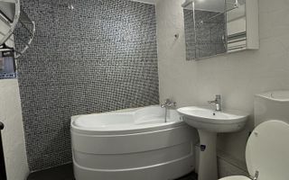 De închiriat apartament 2 camere, decomandat, 65mp, lângă Mega Mall - Poză 7