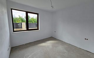 Casa semifinisata, 4 camere, 392 mp teren,  Barabant - Poză 8