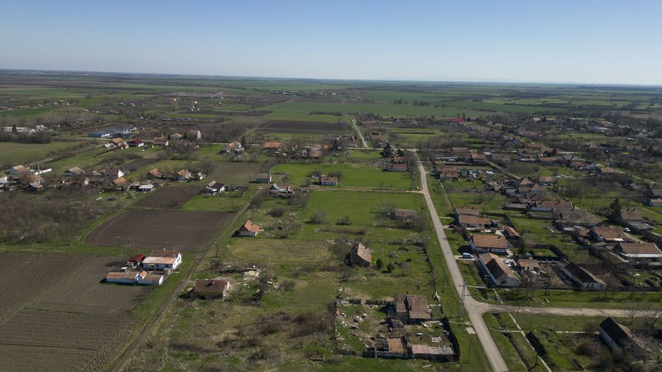 Teren intravilan de 1325 mp în Battonya - Poză 5