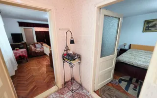 Casă 4 camere, teren 315 mp, garaj – Cantacuzino, Ploiești - Poză 17