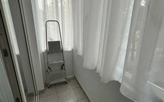 Piata Unirii I 2 camere I Etaj 1 I Balcon - Poză 4
