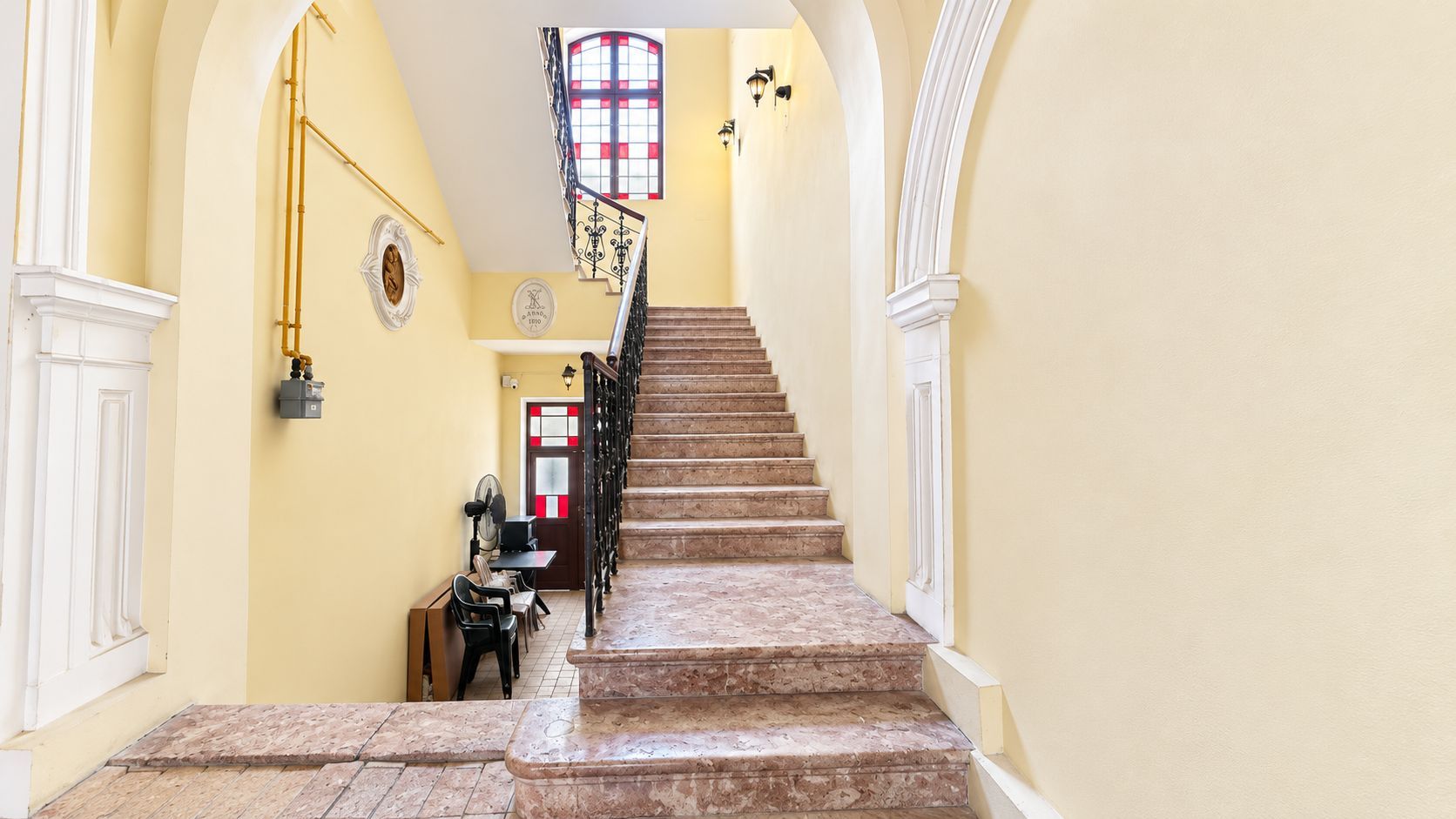 De vanzare/ Închiriat apartament istoric confort lux ultracentral Arad - Poză 10