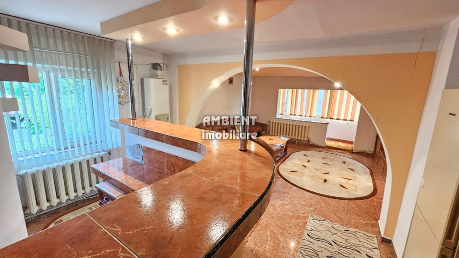 Apartament cu 2 camere, etaj 1, zona TRAIAN - ITM; - Poză 3