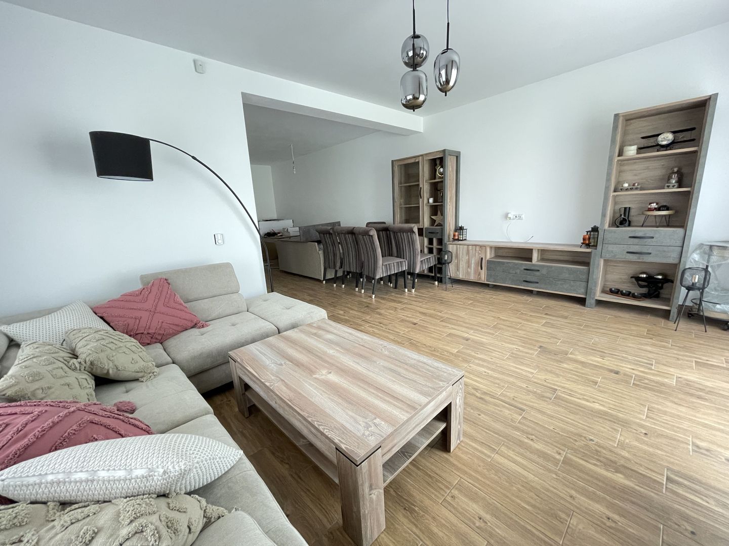 CASA PE PARTER IN ZONA MEHALA - Poză 6