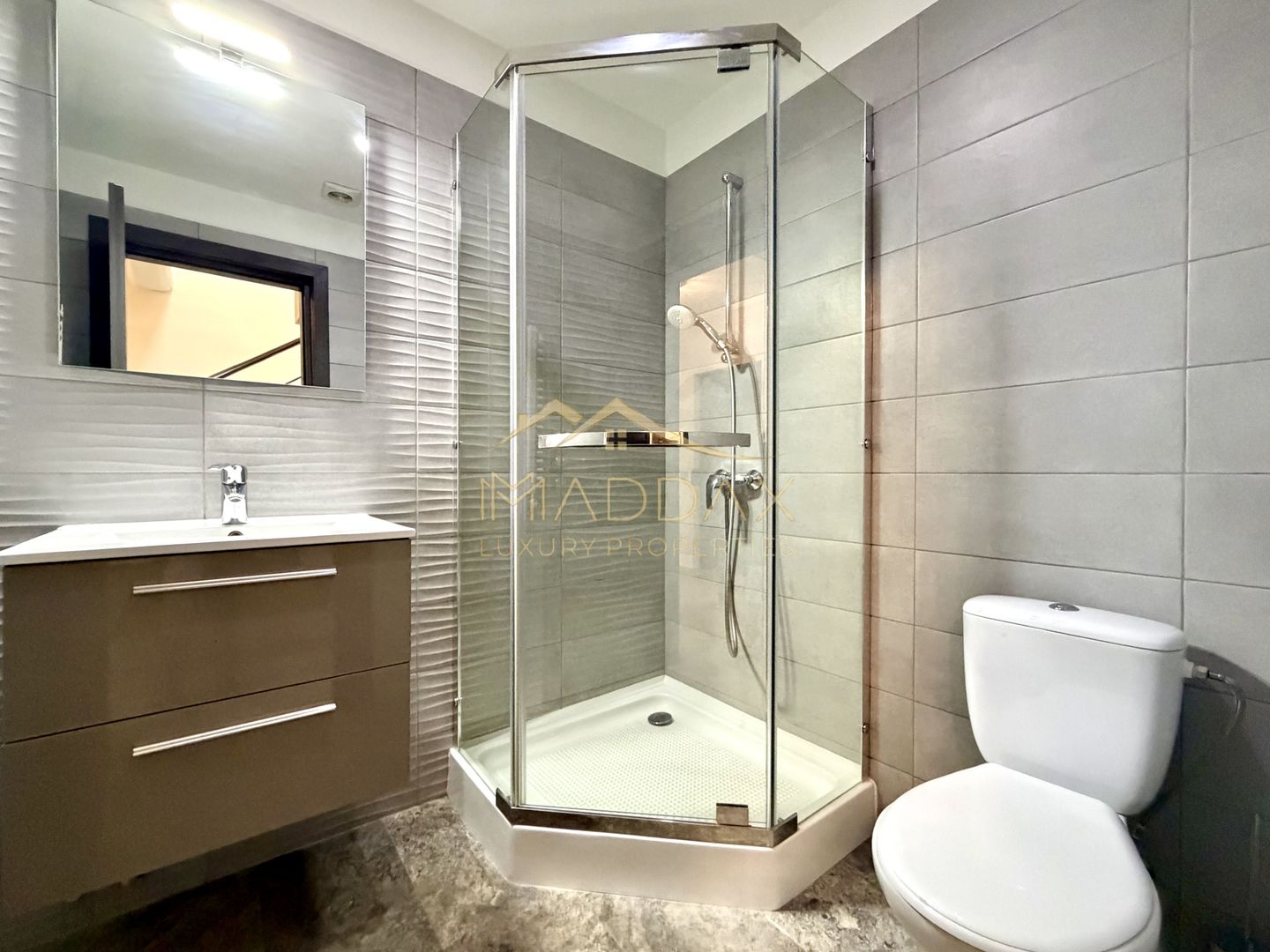 Duplex 4 camere // 179 mp utili + terasa 49 mp / 1 Parcare // Floreasca - Poză 49