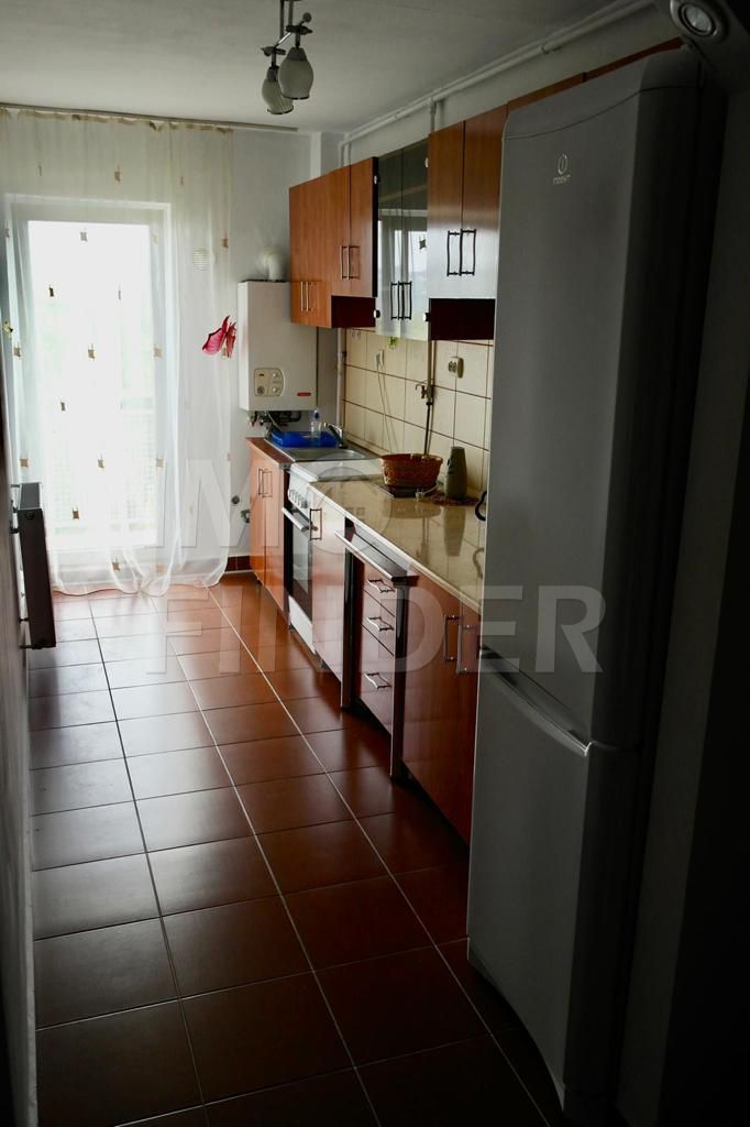 Apartament Zorilor pentru UMF Bloc 2006 - Poză 8