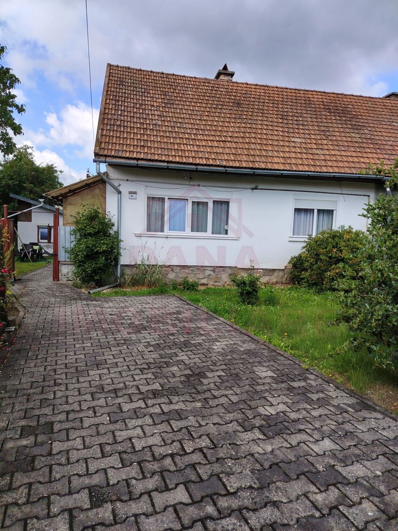 CASĂ DE VÂNZARE 5 CAMERE ÎN OȚELU-ROȘU, \JUD. CS - Poză 1