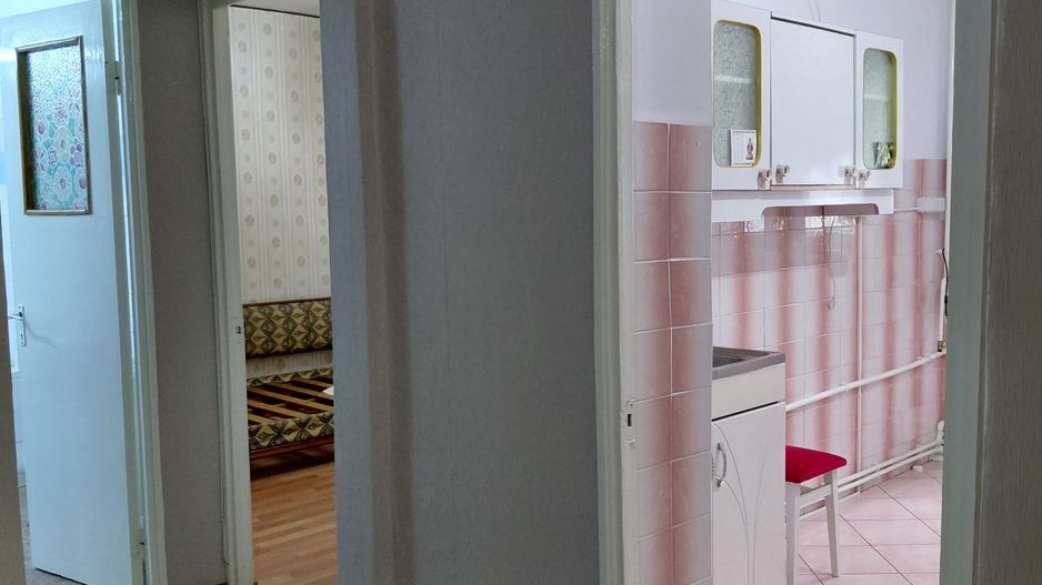 Apartament 3 camere decomandat 68 mp Galati zona IREG - Poză 13