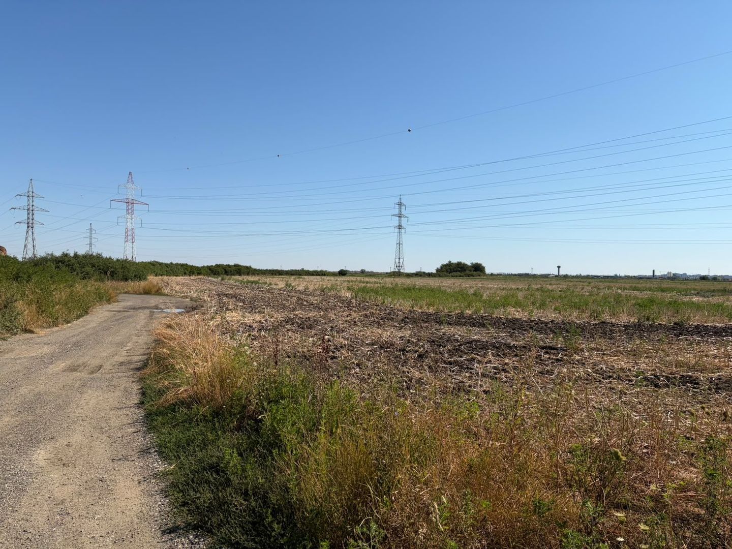 Vând teren langa Timișoara excelent pentru un parc de fotovoltaice - Poză 2