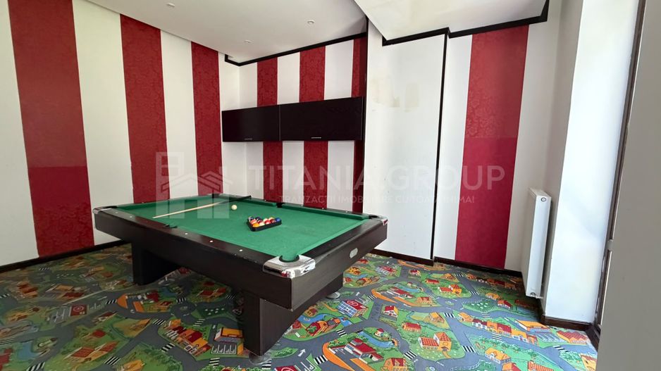 Hotel 4 stele, complet echipat, 85 camere, teren 5000 mp - Predeal - Poză 7