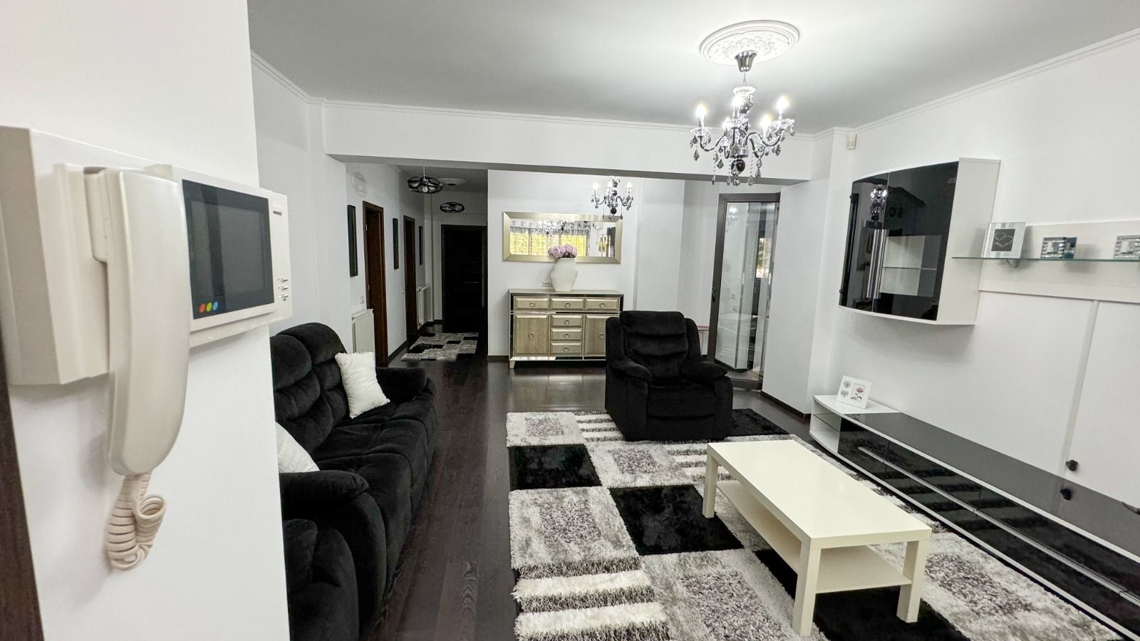 UNIC Apartament 4 camere cu curte proprie de 70 mp și parcare | Aviației - Poză 9