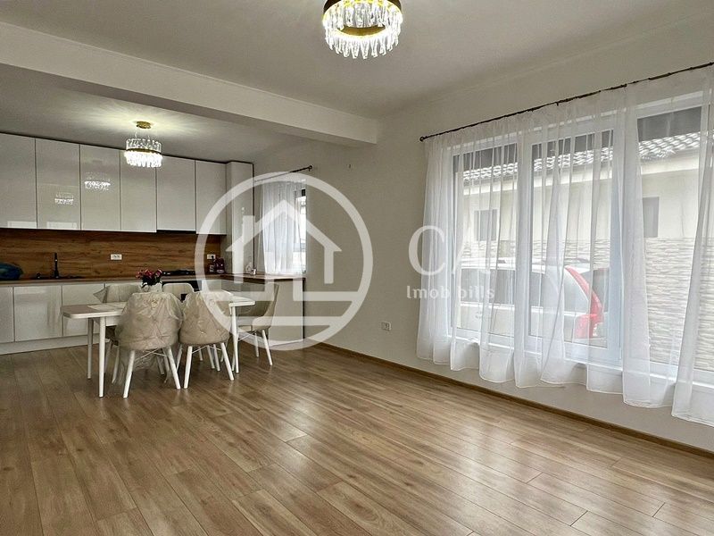 Casă de vânzare cu 4 camere în Santandrei, Bihor - Poză 4