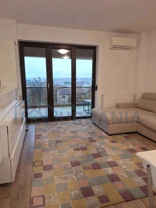 Apartament  la 2 minute de Podul de Fier - Poză 1
