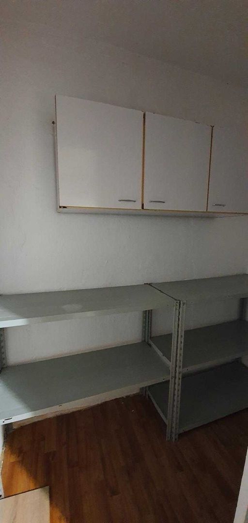 Se oferă spre vânzare un apartament cu 2 camere, Et. 1,Str Munteniei - Poză 8