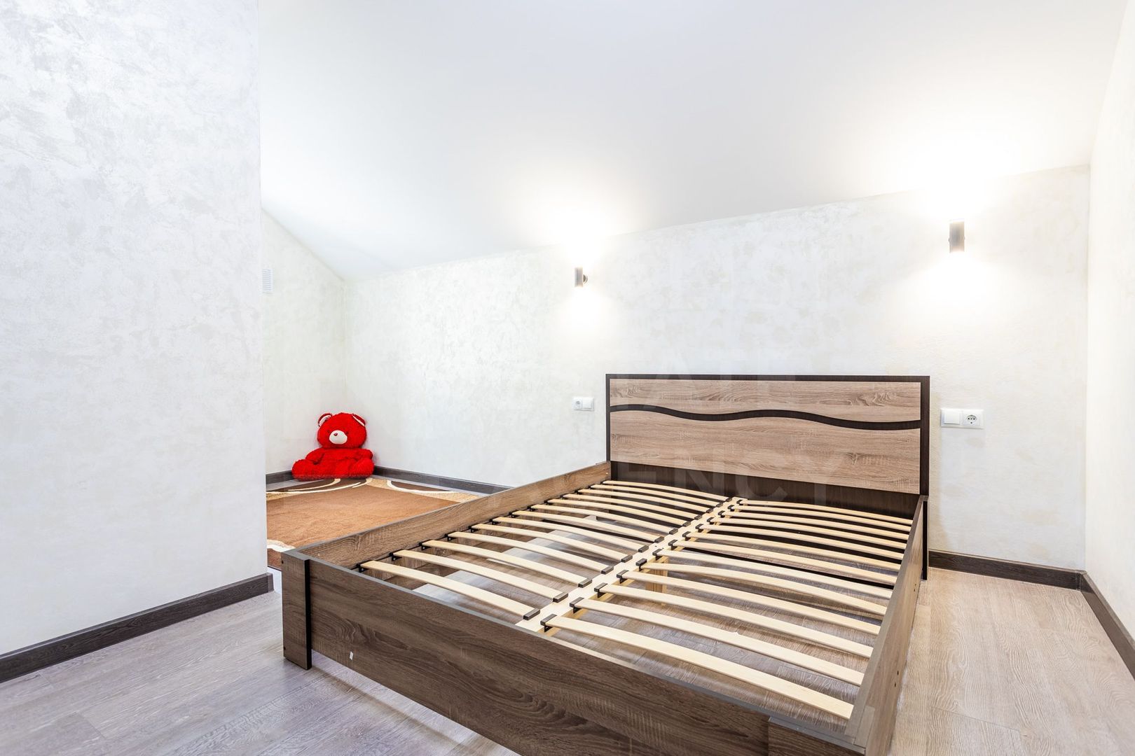 Chirie, casă, 3 nivele, 5 camere, strada Cantinei, Durlești - Poză 15