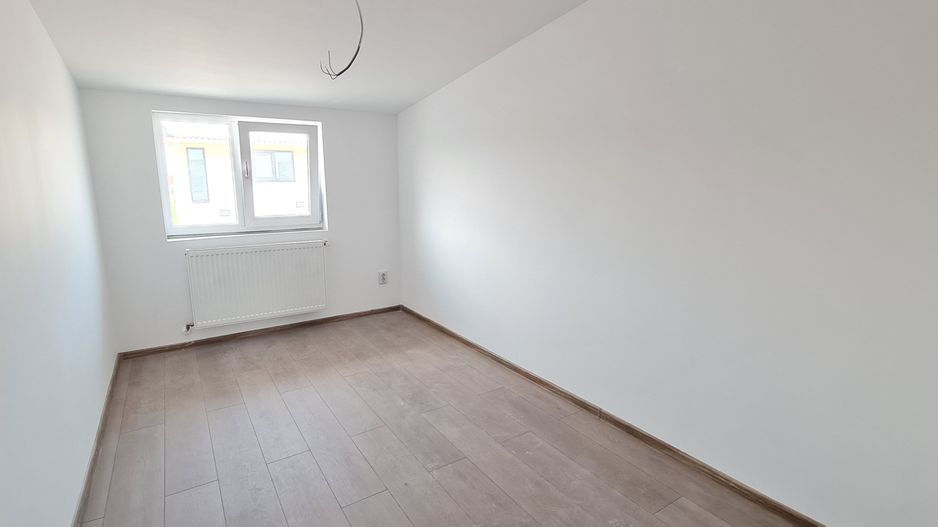 Casa finalizata intabulata in Cartier Izvor Tarlungeni Brasov - Poză 13