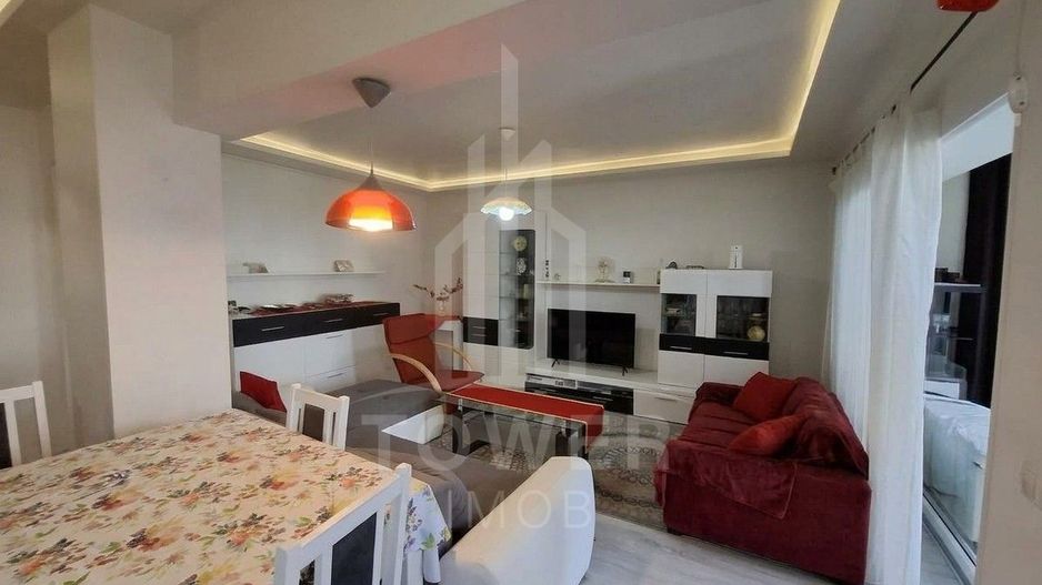 Apartament 4 camere -etaj 1, zona V. Aron - Poză 3