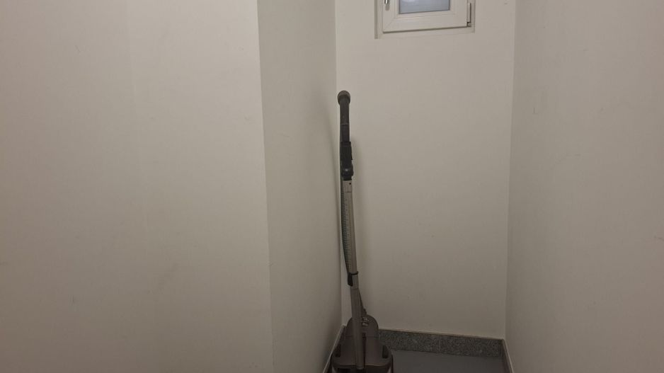 URGENT!, PARTER,FARA MENTENANTA, CONTORIZAT,SINGUR PE ETAJ, NEGOCIABIL - Poză 11