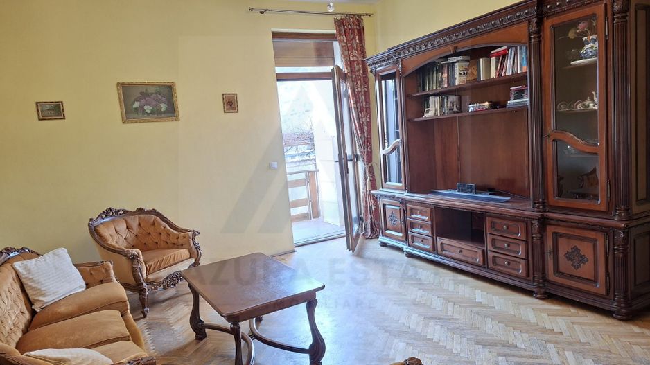 Apartament modern 3 camere curte individuala pe Bulevardul Victoriei - Poză 8