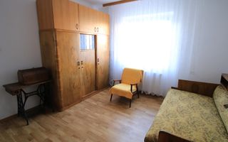 Garsoniera decomandata, mobilata si utilata - Poză 2
