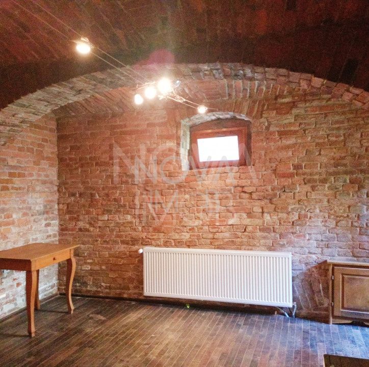CASA INDIVIDUALA IN CENTRUL ISTORIC AL SIBIULUI - Poză 12