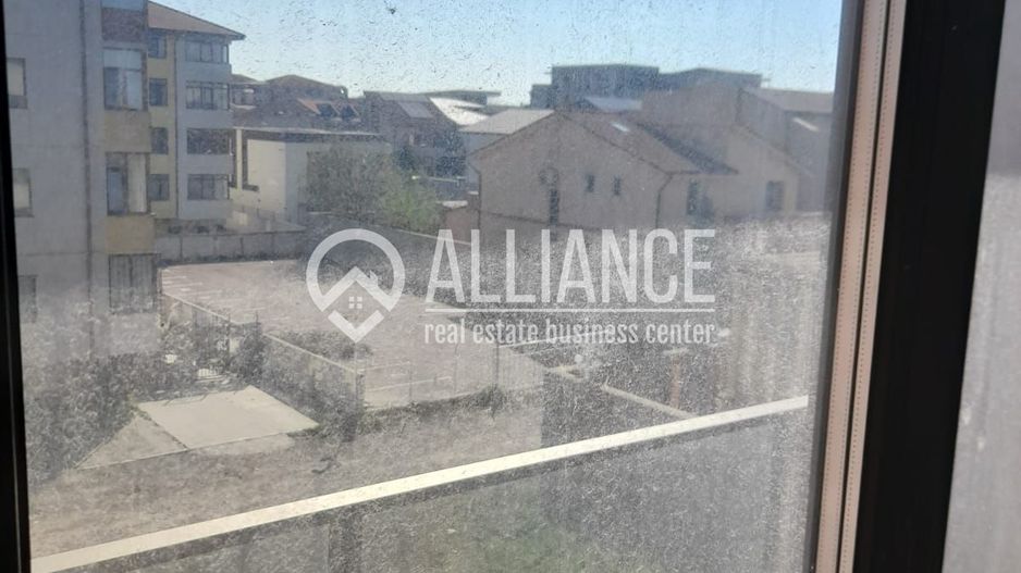 COMPOZITORI (COD 01) Garsoniera la „alb„ cu loc de parcare! - Poză 6