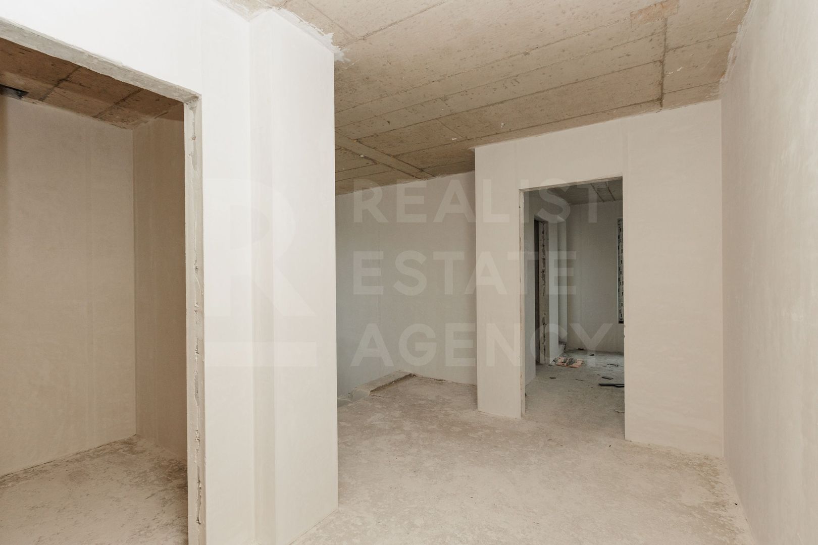 Vânzare, duplex, 3 nivele, str. Frasinilor, Ialoveni - Poză 2