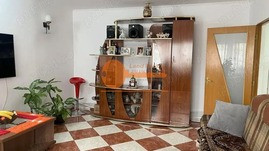 4 camere Vitan-Mihai Bravu-Centrala ( 550 m metrou ) - Poză 8