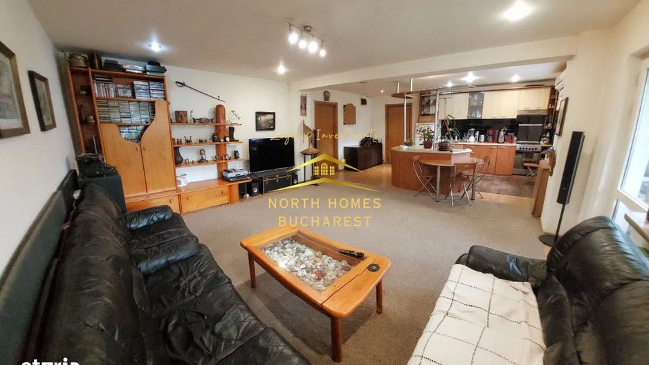 4 Camere Decebal de Vanzare - Poză 1