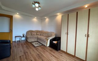 Apartament 2 camere decomandat, etaj intermediar, Cartier Vasile Aaron - Poză 2